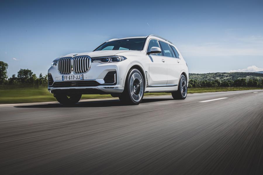  BMW X7 xDrive30d Design Pure Excellence (G07) 2019 года  (WW) (фото 2 из 36)
